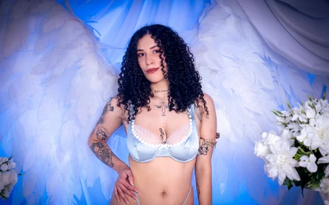 Diarakate_Give yourself something unforgettable图片 8