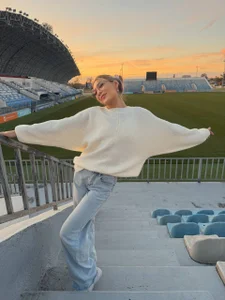 Martina_Isseee I love the stadium🏟️💗  3টি ছবি