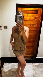 Elena-Luxe Public Pic 6