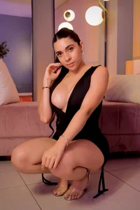 AmyWalker_ Sexy glam🖤 Immagine  2