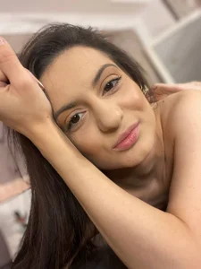 Alice_in_cumland_ Public Immagine  7