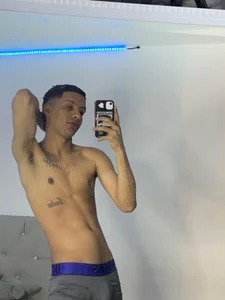 Albeiro boy Colombia dark and sexy de twinkDuohot Foto