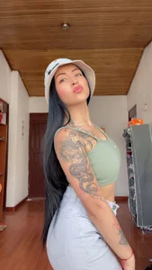 pamelamiel's photo