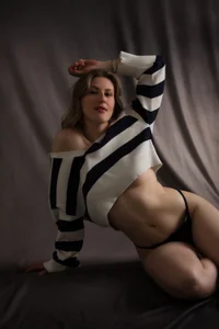 simplement_alys soft sexfoto 9