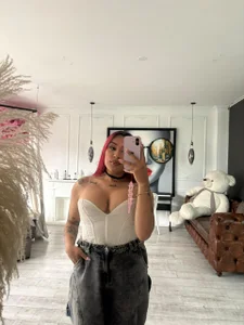 know me a little 🌷 od Camilaa_vega1  snímek