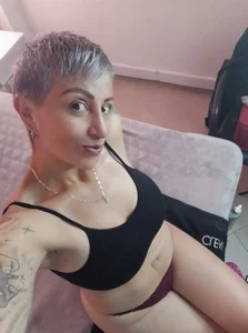 Charlotte_gray_'s my life in 5 photos Sex Photo 3