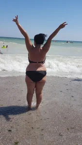 SpoilHerThickbikiny图片 2