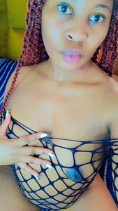 BadAssSexyAddict Public  4টি ছবি