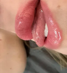 Wet girl 🤍