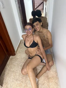 AnnyANDnoah couple sexy Bilde 4