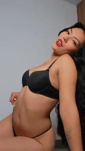 Nahia_Stone BLACK 🖤 Foto 7