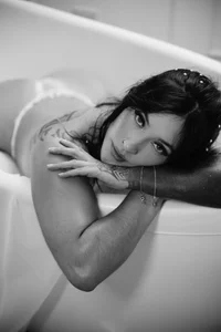 Isabella_Collen_v Me Foto 4