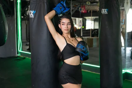 CelesteCox boxing Foto 2