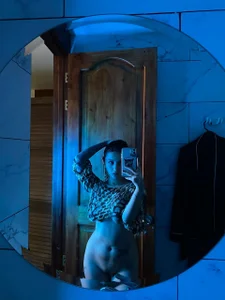 Ciielo_777 Sensual Blue 💙 Pic 2