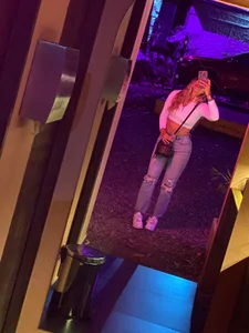 Sophie-velvet: Public ( 2 фото)