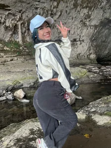 Vacation 🏞🏊🏽‍♀️💙 de Fucksniu  2 photos