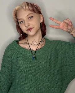 LilySalmond Public Foto 5