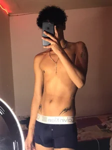 EnnzoLucca's XXX Nude Photo 1