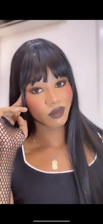 Zendalla_Ebony Public Foto