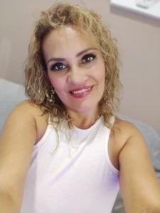 CarolinneFiotti Public Hình