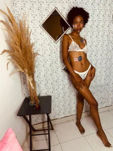 Emma_rouse_x 💦 slika 2