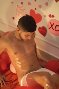 ValentinCastell Public Pic