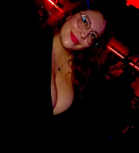 PARISMOON Public Pic