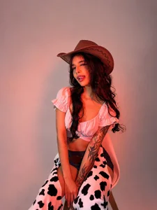 ChloeeMasonn Your trusted cowgirl 🤠💋 사진