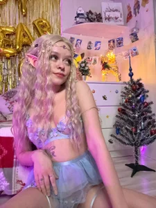 CheekySashaCharm Public  7টি ছবি