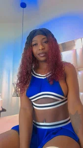 IvonneMorris I can be your cheerleader? Pic 3