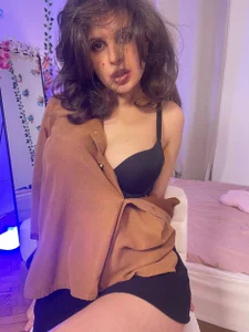 LumiNika's Hi, what do you think I need to do to start squirting? Sex Photo 6