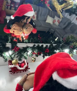 hot ass christmas 🎄🎅🔥🔥 de Michelle_busty  7 photos