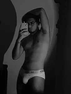We like mirror de jean_gab  2 Imagens