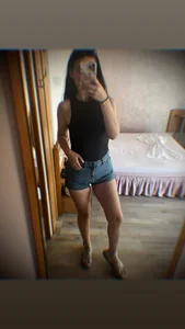 MiraxMonroe Take a look at some news with me Poză 2