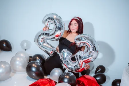 victoriajk HBD #23 🥳 Pic 4