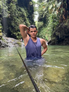 Dwayne_Brown Nature day 🌳 Pic