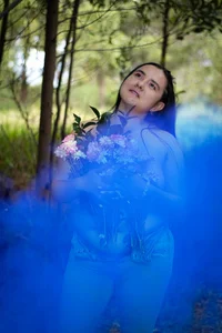 Sarafountain I love the flowers on my body Foto 5