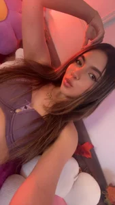 kittyblooms 🔥 Ready for a different kind of show? Pic 2
