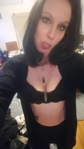 hottdevil66 Public Pic 4