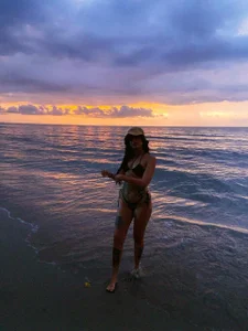 violeta_rodriguezz Public Pic 4