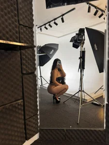 halabi_saha: hot doll ( фото)