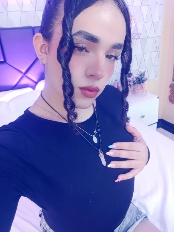 JustinePerry Δημοφιλής εικόνα 6700