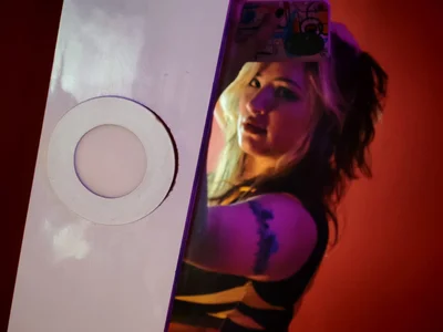 HannaJonnes_ Public Gambar 2