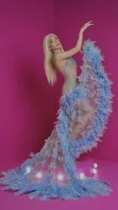 Sarahis_Valentina More than a few images, it inspired elegance and sensuality💙 Pic