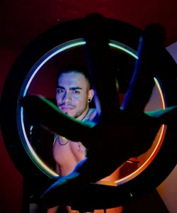 BrianMalonee Sexy Men Immagine  2