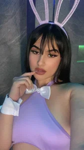 Just me od kaia_sky  5 snímek