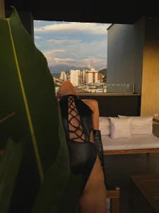 HannahJamesX James. Foto 2