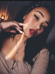 A Little Piece of Me 💖 de CherryDoll_Aura  3 Imagens