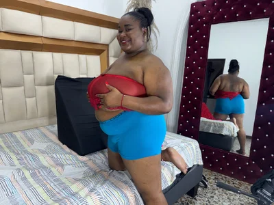 KennyBigWoman Public Pic 5