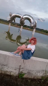 RedLovely Public Pic 3